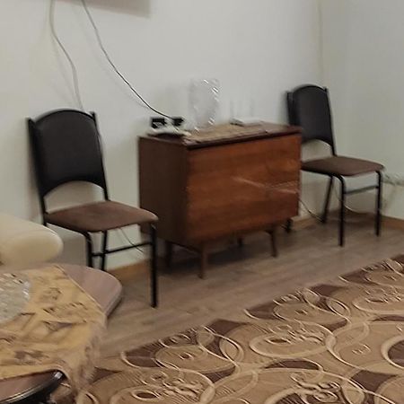 Apartments Azatutyan Avenue 9, Кв 19 Єреван Екстер'єр фото