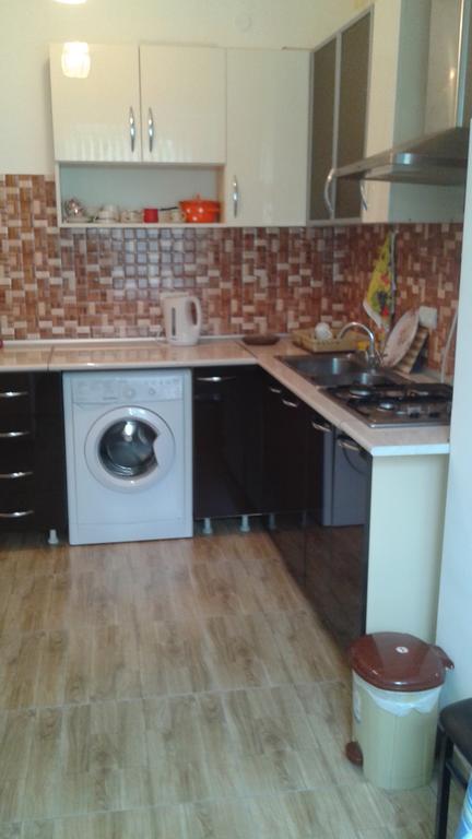 Apartments Azatutyan Avenue 9, Кв 19 Єреван Екстер'єр фото