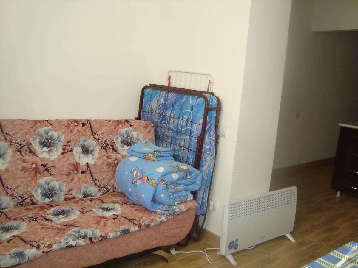 Apartments Azatutyan Avenue 9, Кв 19 Єреван Екстер'єр фото